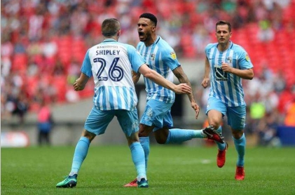 申花4-1大胜浦项制铁 申花4-1大胜浦项制铁